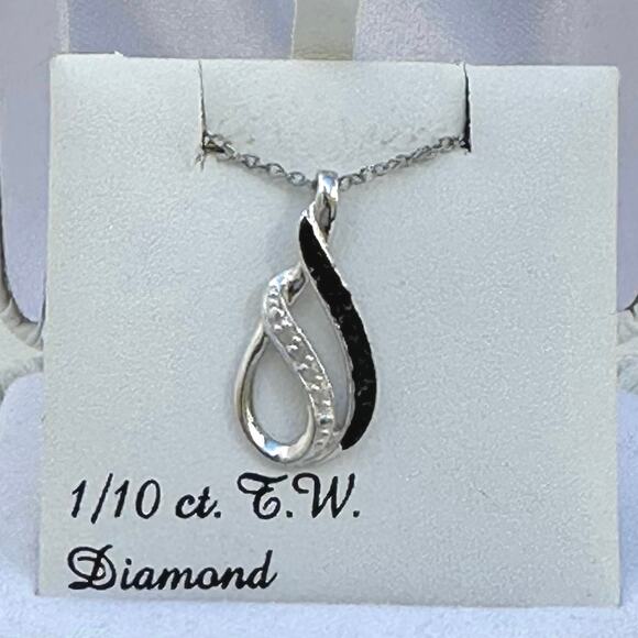 Sterling Silver 1/10 Ctw Diamonds Black and White Pendant Necklace Teardrop 925 - Picture 3 of 8